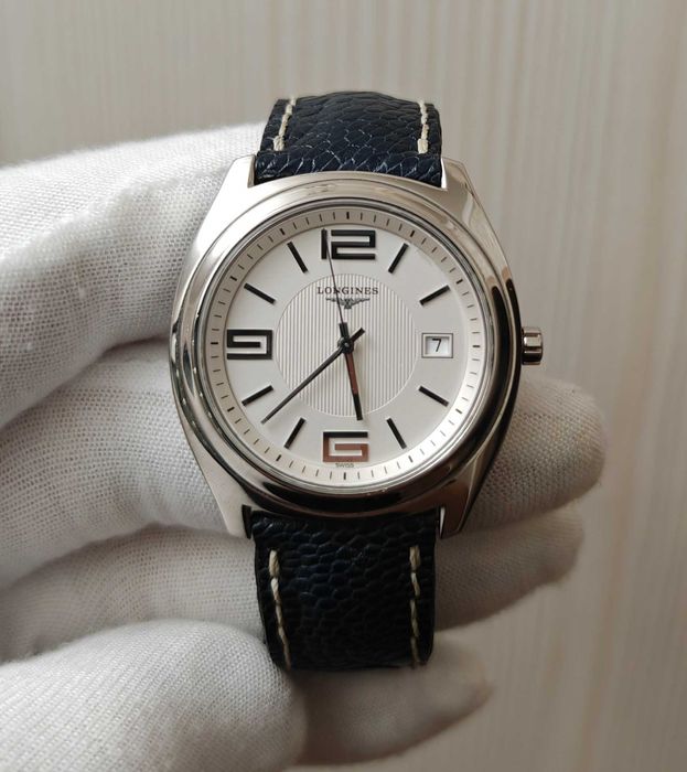 Чоловічий годинник Longines L3.632.4 LungoMare 39.5mm 100m