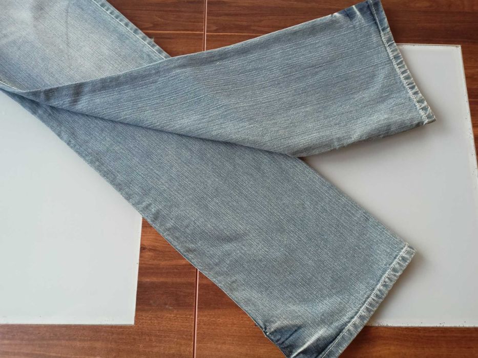 ESCADA cudowne jeansowe dzwony 36 NOWE