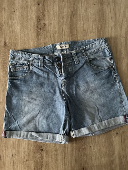 Damskie krótkie jeansy Denim Life