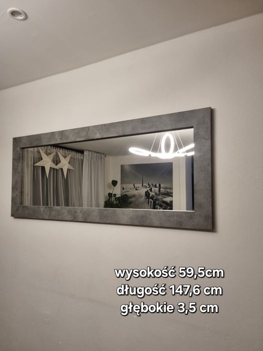 Duże lustro w ramię