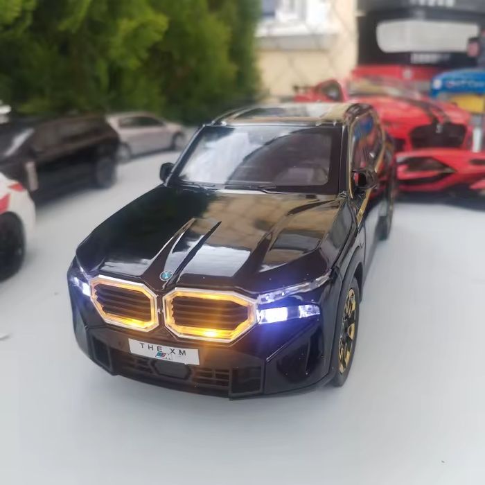 BMW XM 1:24 Колекційна модель – метал, Люкс, Іграшка, Нова