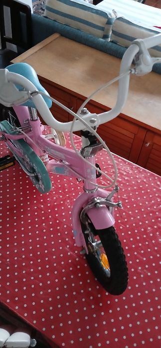 Bicicleta de menina