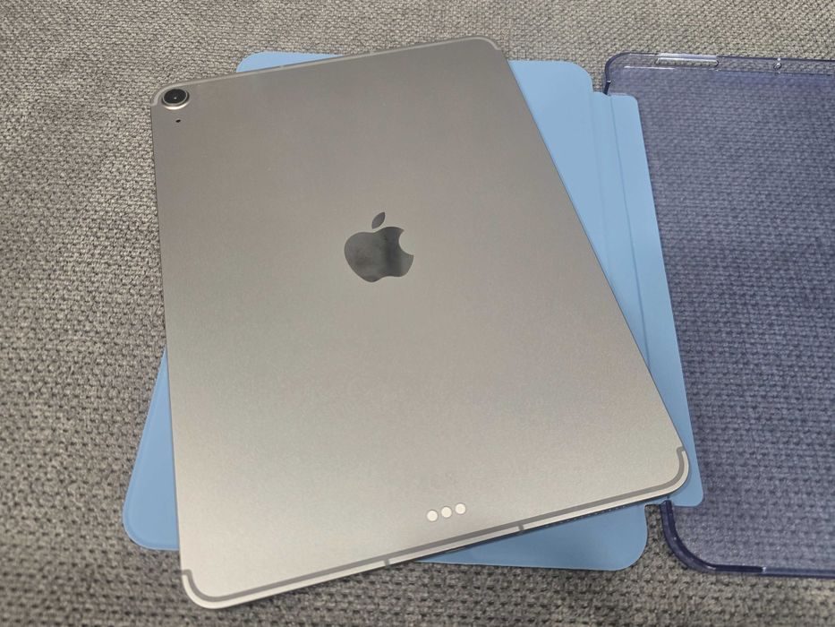 iPad Air 11 M3 2025 256GB Wi-Fi+LTE Space Gray MDM, стан - нового.