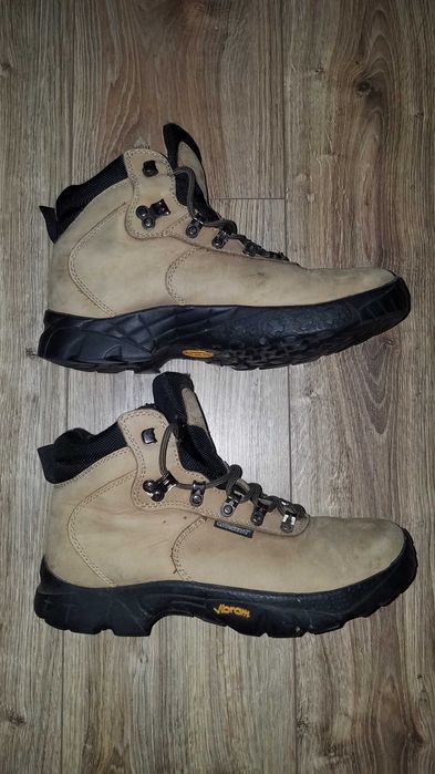 Buty F7 PRO Arizona II 40/41 26.5cm Skóra* Waterproof Vibram górskie