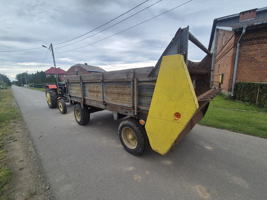 Rozrzutnik obornika dwuosiowy czarna białostocka 4T