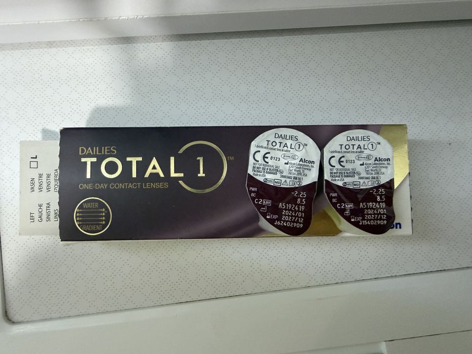 Лінзи Dailies TOTAL1 (26 шт.) -2,25