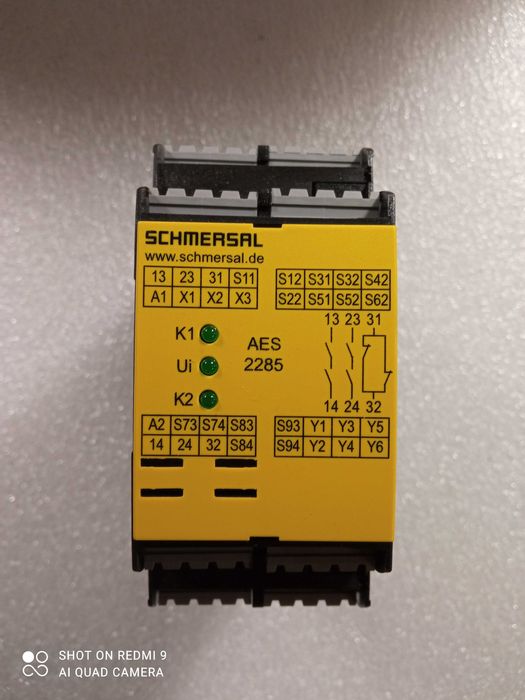 Реле безпеки Schmersal aes2285-24vdc