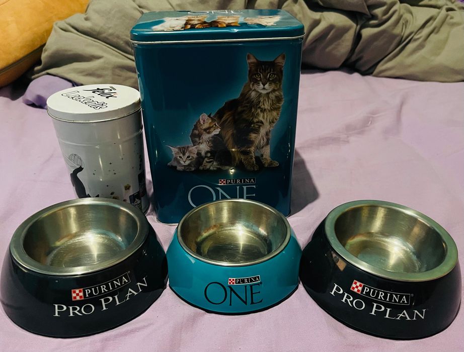 Мисочки Purina фирменные двойные для котейки