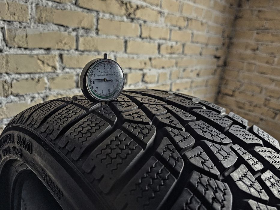 Пара 245/40r19 Pirelli | 2024 | 8.5mm | Зимові преміум шини/Стан нових