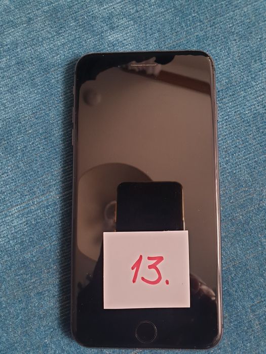 Айфон 8 plus. Память 256 Гб.