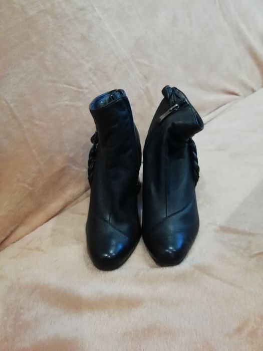 Продам ботинки, сапоги, сапожки