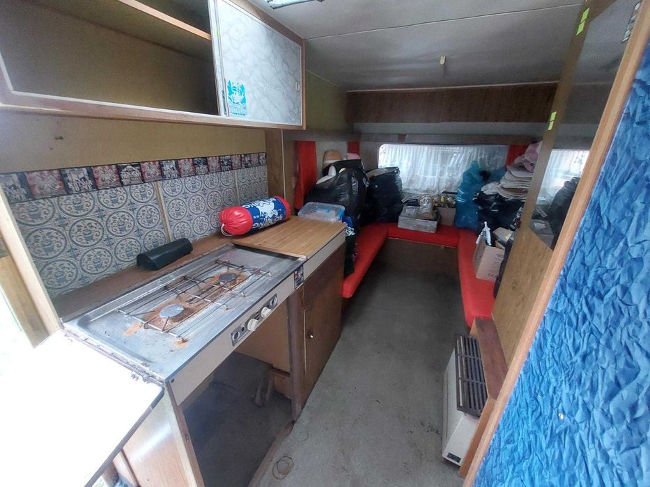 oddam za darmo domek kempingowy - przyczepa kempingowa KNAUS JET-525