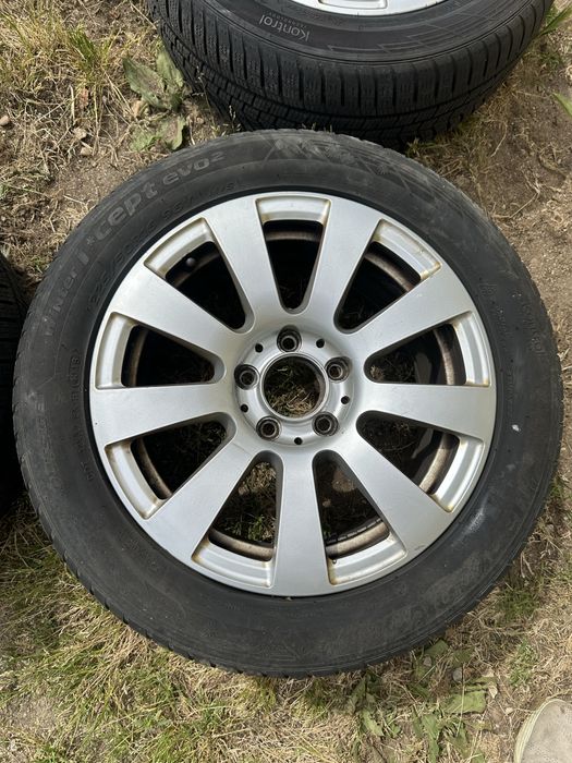 Jantes com pneus Mercedes