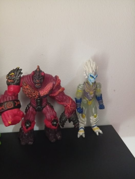 Conjunto de figuras gormiti