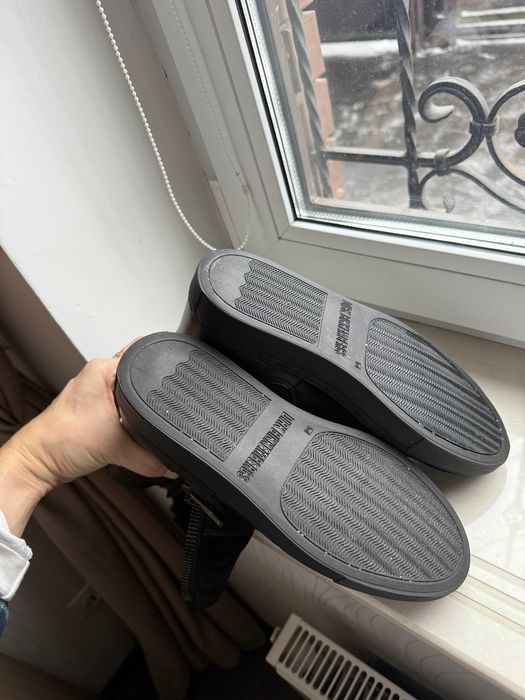 Зимние черные меховые сопоги сапожки ботинки dirk bikkembergs 38