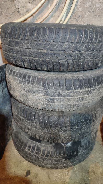 Зимняя резина вместе с дисками 175-75 r13