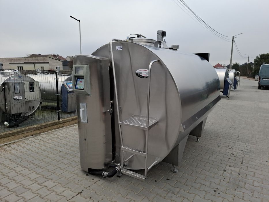 Zbiornik do mleka  Japy Expert 5200L EL.POMIAR 2003r