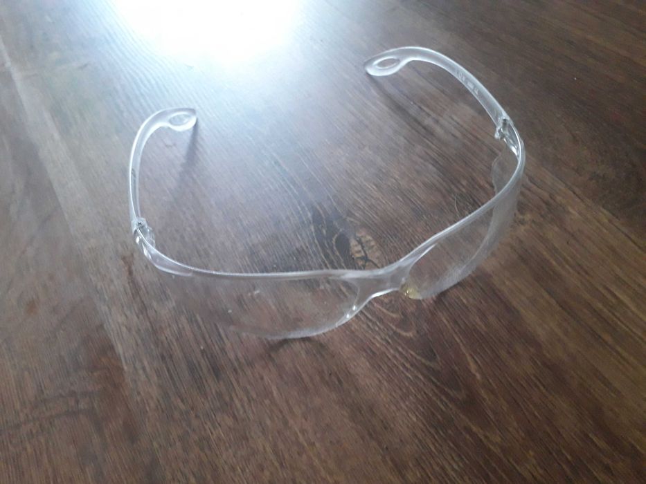 Okulary Robocze .