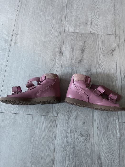 Sandaly ortopedyczne orginalne r 31