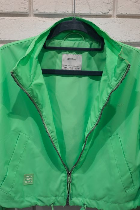 Krótka kurteczka Bershka - nowa
