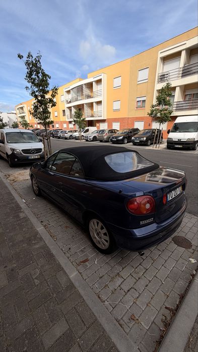 Renault megane cabrio 1