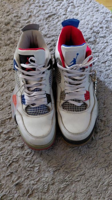 Чоловічі кросівки Nike Jordan 4, б/у, 43розмір
