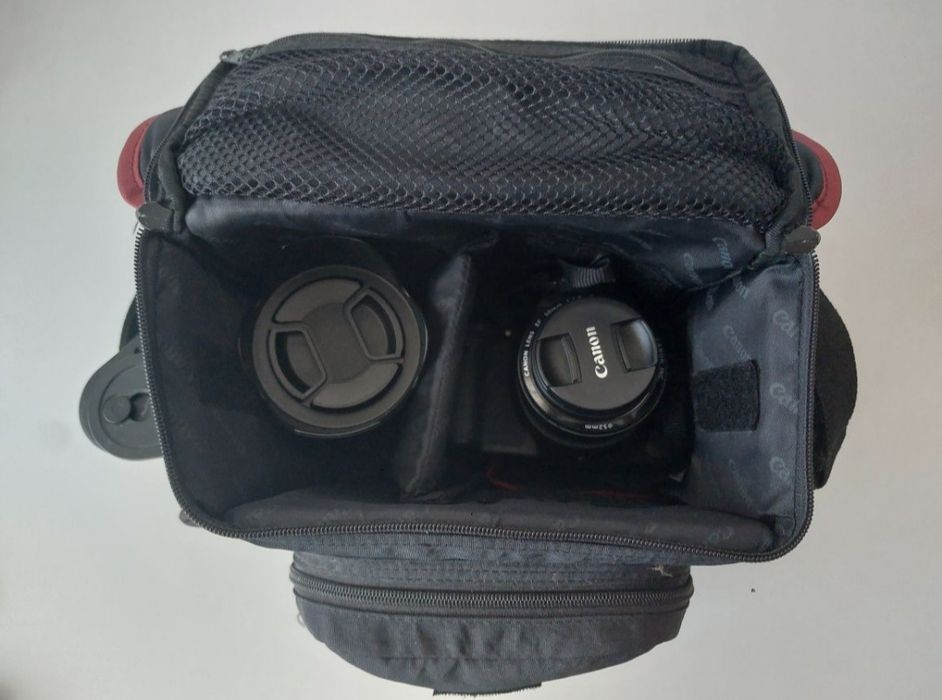 canon 600D look like new