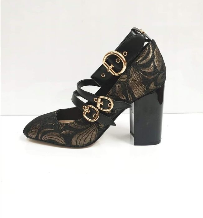 Czółenka, półbuty Guess rozmiar 38 złoto, czerń