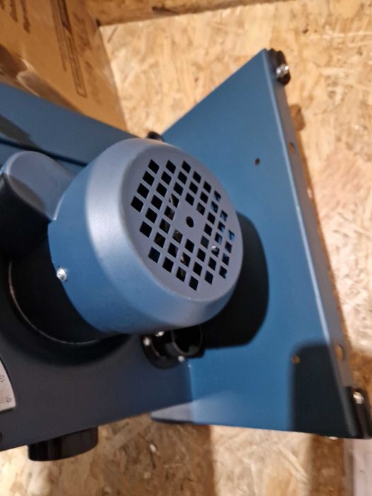 Piła Taśmowa BULL Tek 2450 W BT 1270 Głębokość Cięcia 80 mm Stół 0–45