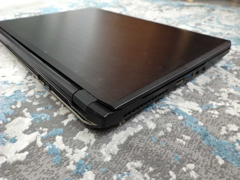 Игровой Clevo P650RP i7-6700HQ/GTX 1060 6Gb/DDR4 12Gb/SSD 256Gb