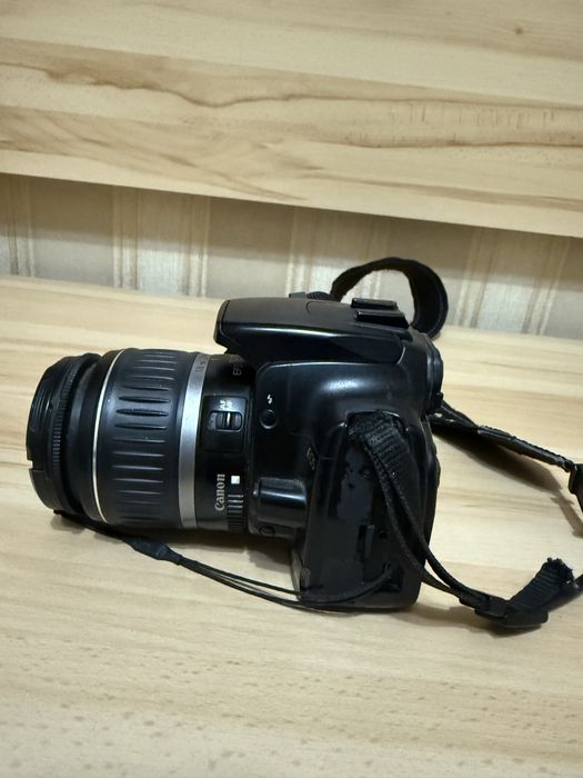 Фотоапарат Canon EOS 400D