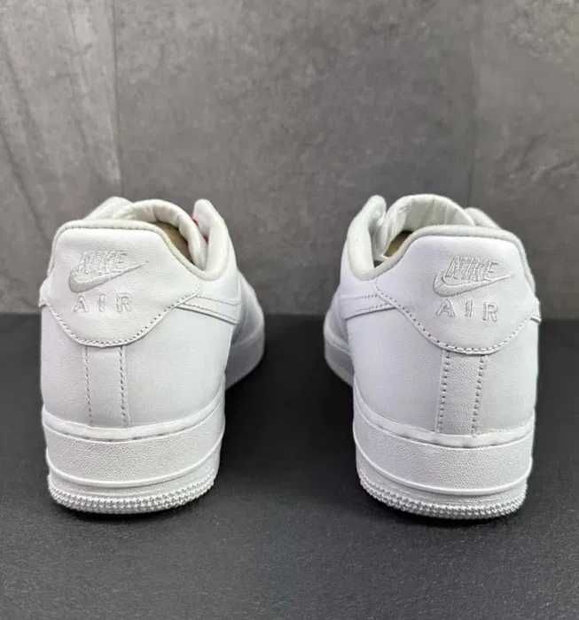 Nike Air Force 1 Low Supreme White R.43