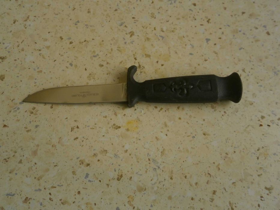 Nóż harcerski finka Gerlach ładny