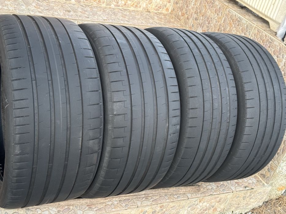 Штни 325/35R22. 285/40R22 Pirelli