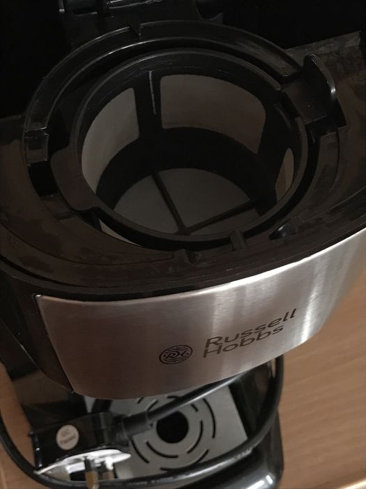 Майже нова Кавоварка Russell Hobbs 650W