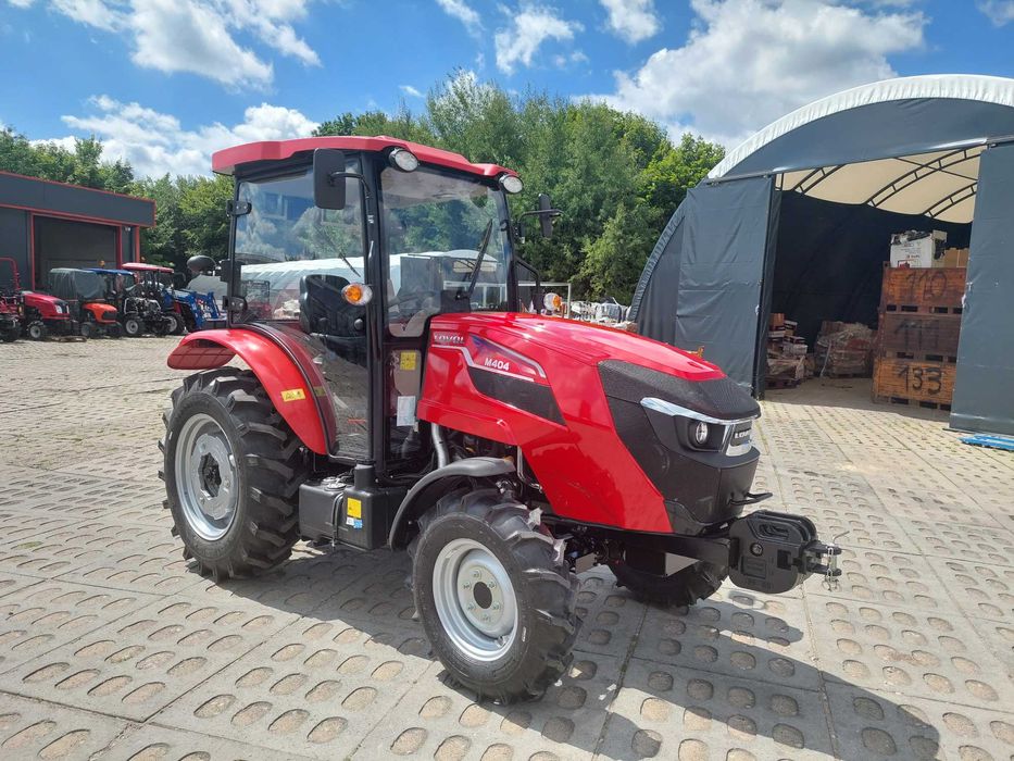 Fabrycznie Nowy Lovol M 404  Silnik Doosan  40KM Klima Napęd 4x4