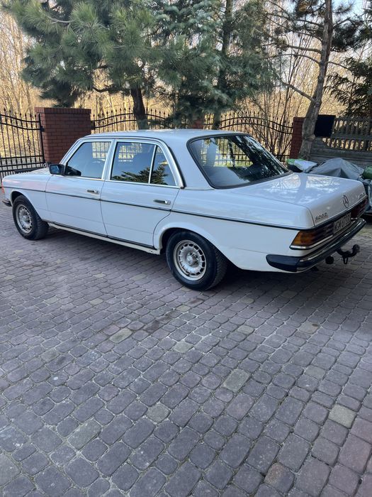 Samochód Auto do Ślubu Kierowca