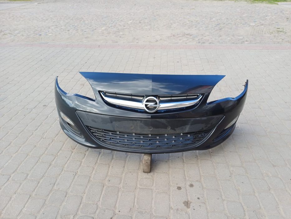 Zderzak przedni kompletny OPEL Astra J lift Z22C