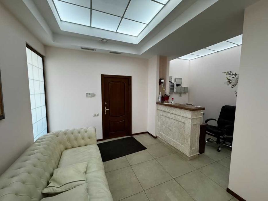 Продаж шикарний офіс у центрі Дніпра — 170 м², ЖК «Славія»