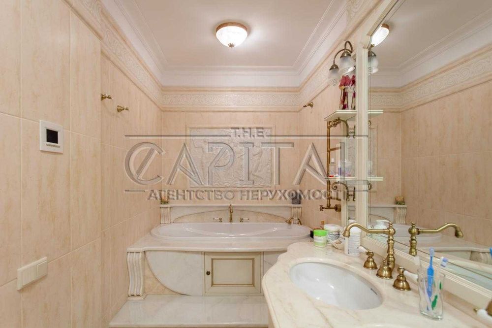 ПРОДАЖ  будину 711 м² Рудики Козин SPA  БАСЕЙН біля Козинки