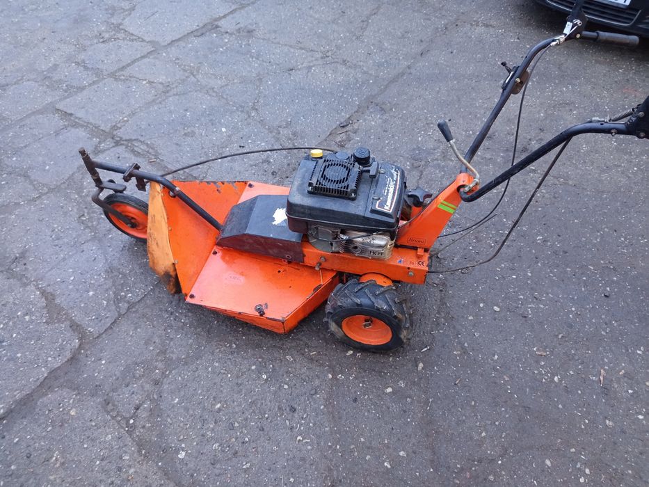 Karczownik kosiarka BRUMI