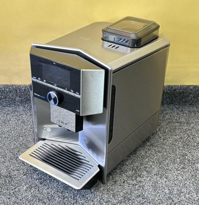 Кавомашина Siemens EQ.9 Connect S500 TI9558X1DE Автоматична WiFi Premium EU Б.У.