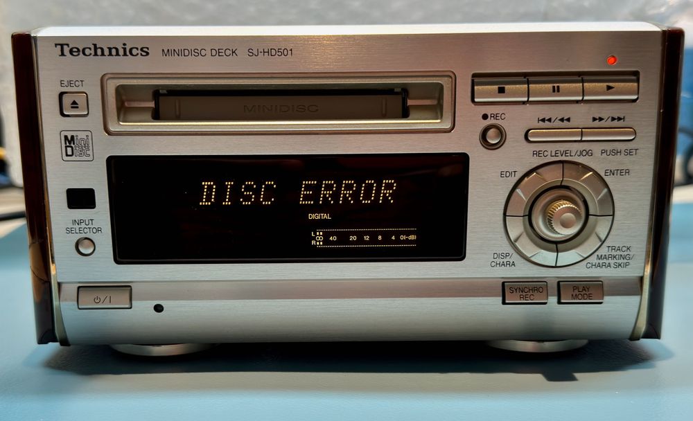 Technics MiniDisc DECK SJ-HD501 mini disc