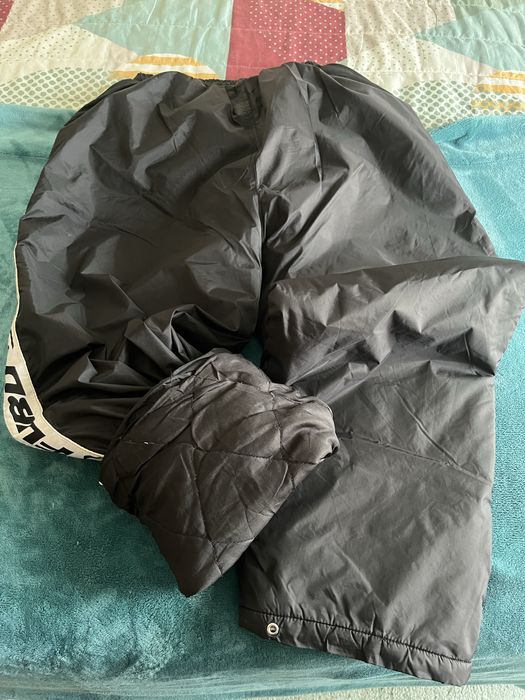 Calcas impermeavel fubu