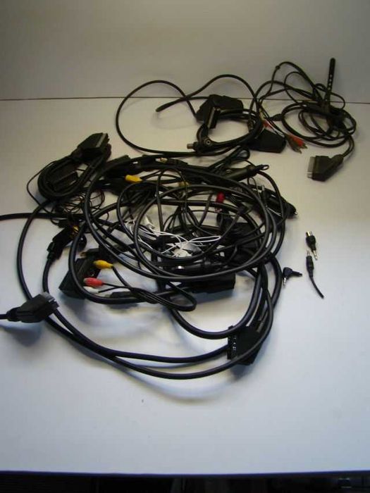 różna kable zestaw kable komputerowe i inne