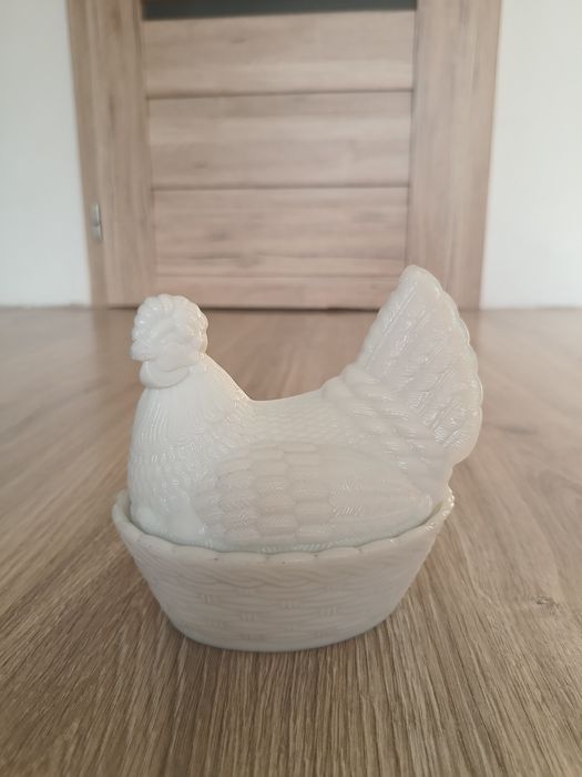 Kura szklana biała lattimo HSG Ząbkowice