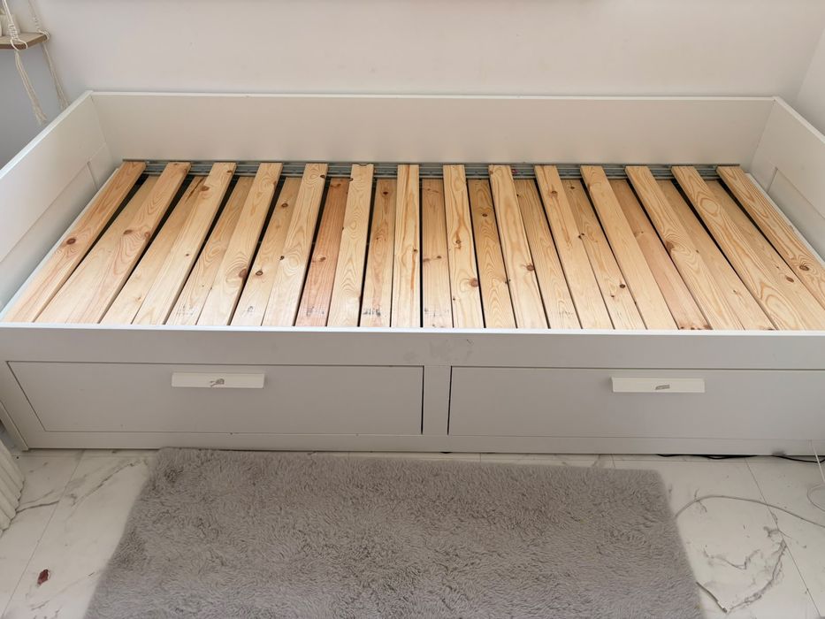 Łóżka Ikea sprzedam