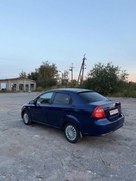 Chevrolet Aveo 1.5бензин