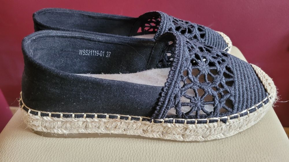 Czarne espadryle rozm. 37. Jenny Fairy.