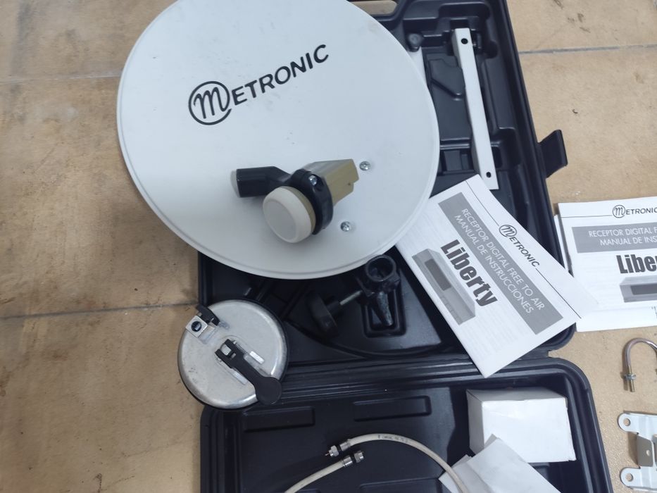 Recetor digital satélite TV portátil (antena parabólica)